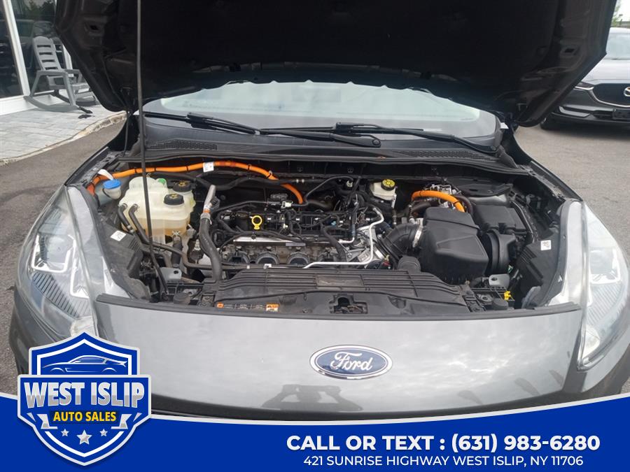 2020 Ford Escape SE Sport Hybrid FWD, available for sale in West Islip, New York | West Islip Auto Sales. West Islip, New York 2020 Ford Escape SE Sport Hybrid FWD, available for sale in West Islip, New York | West Islip Auto Sales. West Islip, New York