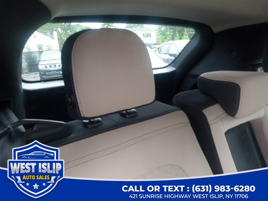2020 Ford Escape SE Sport Hybrid FWD, available for sale in West Islip, New York | West Islip Auto Sales. West Islip, New York 2020 Ford Escape SE Sport Hybrid FWD, available for sale in West Islip, New York | West Islip Auto Sales. West Islip, New York
