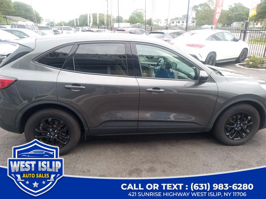 2020 Ford Escape SE Sport Hybrid FWD, available for sale in West Islip, New York | West Islip Auto Sales. West Islip, New York 2020 Ford Escape SE Sport Hybrid FWD, available for sale in West Islip, New York | West Islip Auto Sales. West Islip, New York
