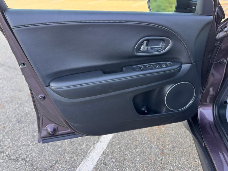 2022 Honda HR-V EX-L AWD CVT, available for sale in Paterson, New Jersey | Speedway Motors LLC. Paterson, New Jersey 2022 Honda HR-V EX-L AWD CVT, available for sale in Paterson, New Jersey | Speedway Motors LLC. Paterson, New Jersey