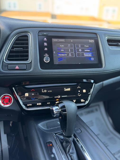 2022 Honda HR-V EX-L AWD CVT, available for sale in Paterson, New Jersey | Speedway Motors LLC. Paterson, New Jersey 2022 Honda HR-V EX-L AWD CVT, available for sale in Paterson, New Jersey | Speedway Motors LLC. Paterson, New Jersey