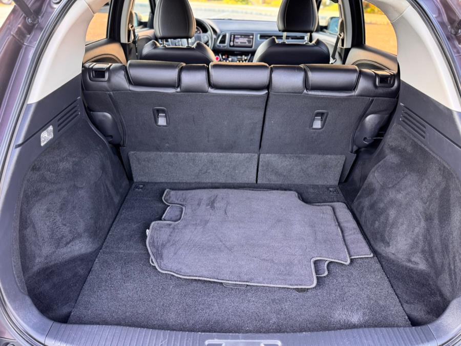 2022 Honda HR-V EX-L AWD CVT, available for sale in Paterson, New Jersey | Speedway Motors LLC. Paterson, New Jersey 2022 Honda HR-V EX-L AWD CVT, available for sale in Paterson, New Jersey | Speedway Motors LLC. Paterson, New Jersey
