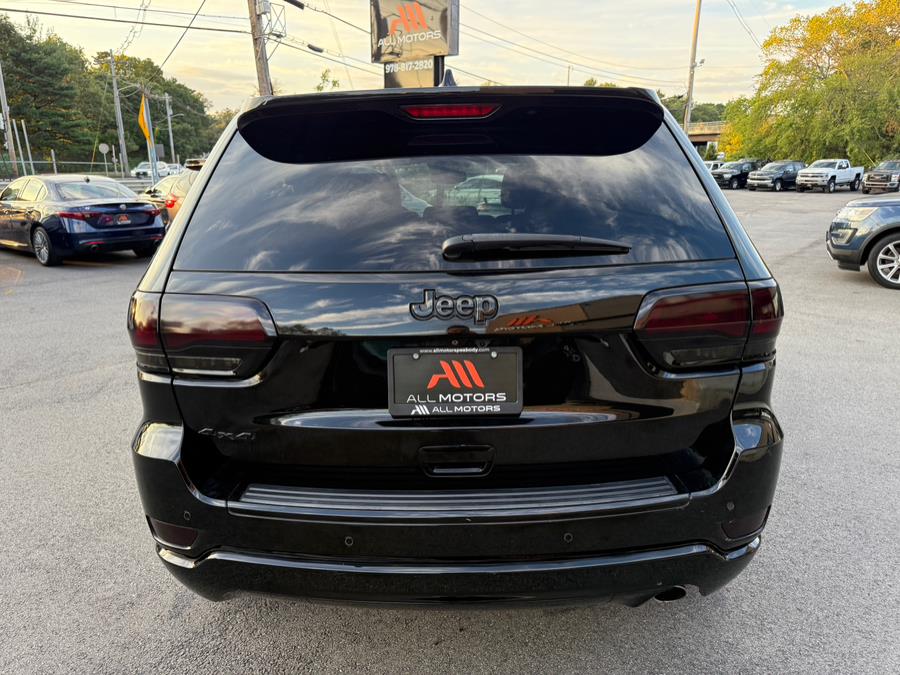 2018 Jeep Grand Cherokee Altitude photo 4