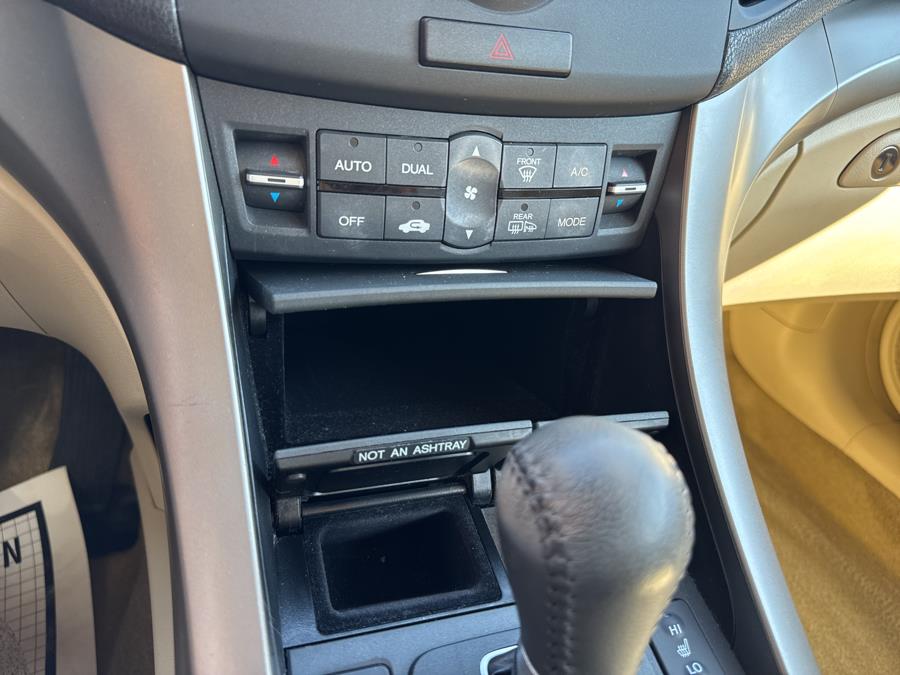 2010 Acura TSX 4dr Sdn Auto, available for sale in Waterbury, Connecticut | National Auto Brokers, Inc.. Waterbury, Connecticut 2010 Acura TSX 4dr Sdn Auto, available for sale in Waterbury, Connecticut | National Auto Brokers, Inc.. Waterbury, Connecticut