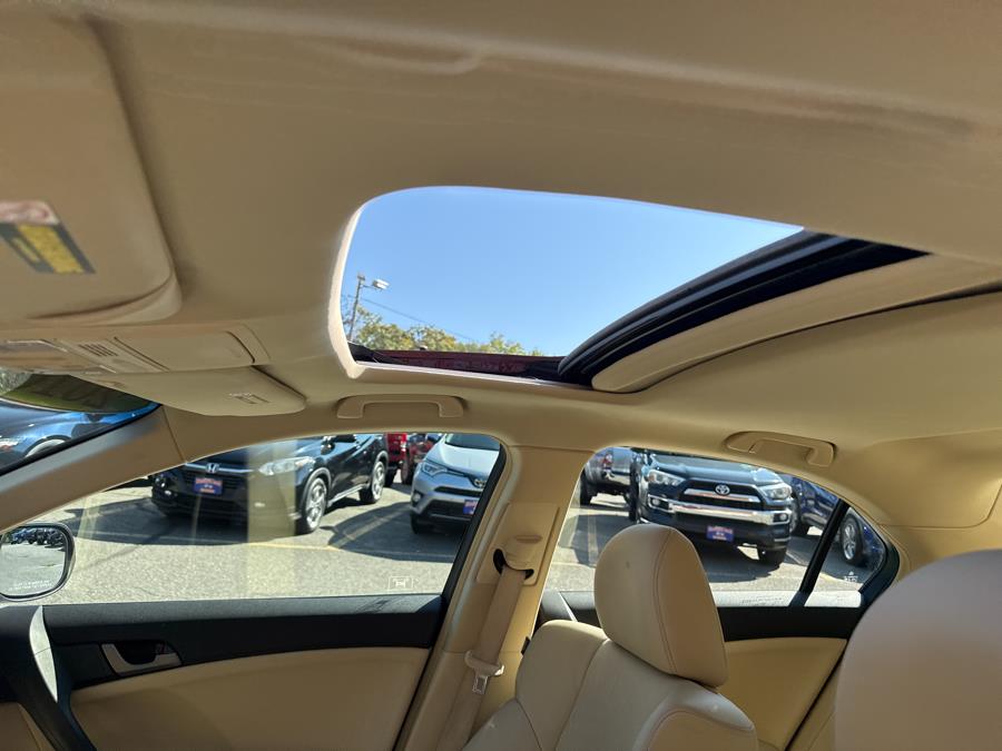 2010 Acura TSX 4dr Sdn Auto, available for sale in Waterbury, Connecticut | National Auto Brokers, Inc.. Waterbury, Connecticut 2010 Acura TSX 4dr Sdn Auto, available for sale in Waterbury, Connecticut | National Auto Brokers, Inc.. Waterbury, Connecticut