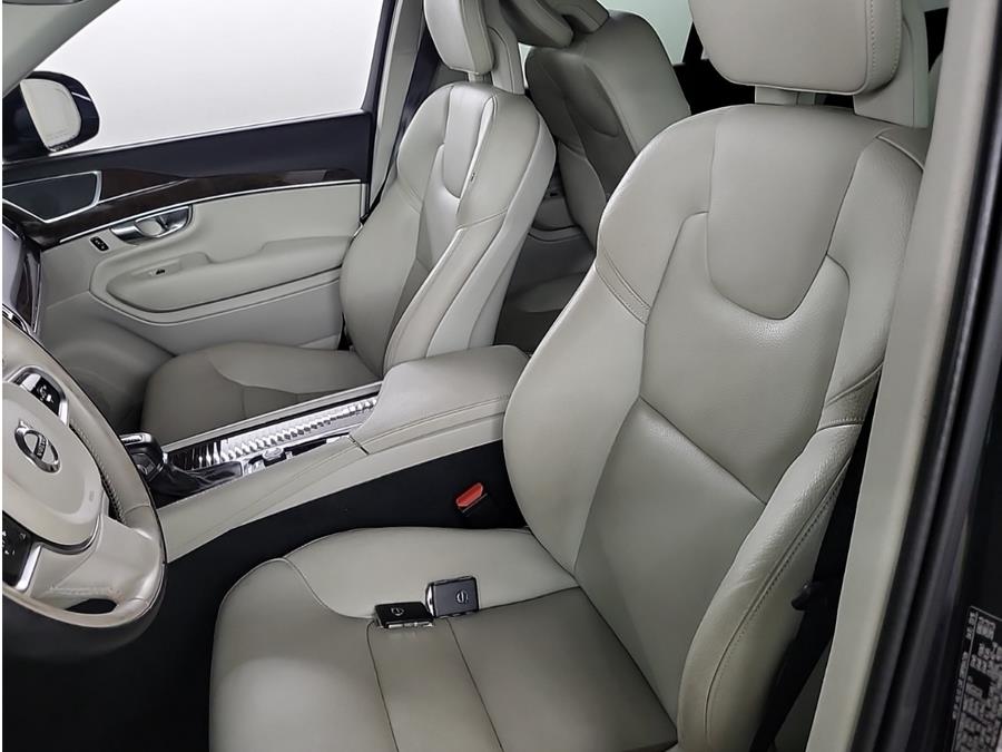 2016 Volvo XC90 AWD 4dr T6 Momentum, available for sale in Lynn, Massachusetts | Kintall Motors. Lynn, Massachusetts 2016 Volvo XC90 AWD 4dr T6 Momentum, available for sale in Lynn, Massachusetts | Kintall Motors. Lynn, Massachusetts