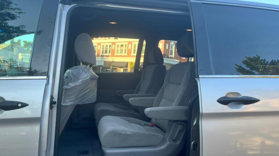 2009 Honda Odyssey 5dr LX, available for sale in Springfield, Massachusetts | Jordan Auto Sales Inc. Springfield, Massachusetts 2009 Honda Odyssey 5dr LX, available for sale in Springfield, Massachusetts | Jordan Auto Sales Inc. Springfield, Massachusetts