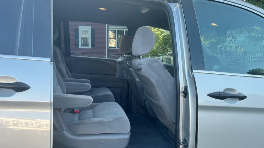2009 Honda Odyssey 5dr LX, available for sale in Springfield, Massachusetts | Jordan Auto Sales Inc. Springfield, Massachusetts 2009 Honda Odyssey 5dr LX, available for sale in Springfield, Massachusetts | Jordan Auto Sales Inc. Springfield, Massachusetts