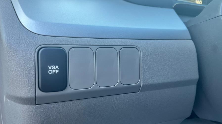 2009 Honda Odyssey 5dr LX, available for sale in Springfield, Massachusetts | Jordan Auto Sales Inc. Springfield, Massachusetts 2009 Honda Odyssey 5dr LX, available for sale in Springfield, Massachusetts | Jordan Auto Sales Inc. Springfield, Massachusetts