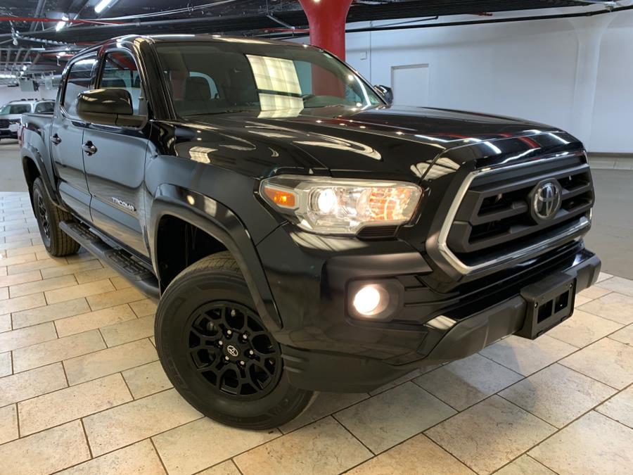2021 Toyota Tacoma SR5 Double Cab V6 photo 2