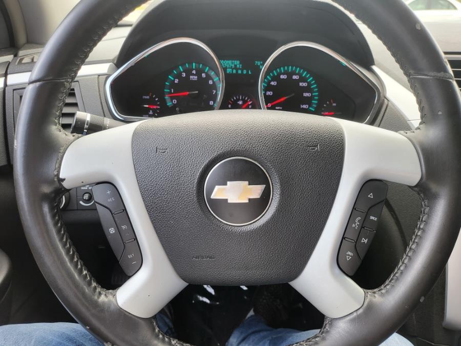 2009 Chevrolet Traverse FWD 4dr LT w/1LT, available for sale in Orlando, Florida | Mickeys Driver Mart. Orlando, Florida 2009 Chevrolet Traverse FWD 4dr LT w/1LT, available for sale in Orlando, Florida | Mickeys Driver Mart. Orlando, Florida