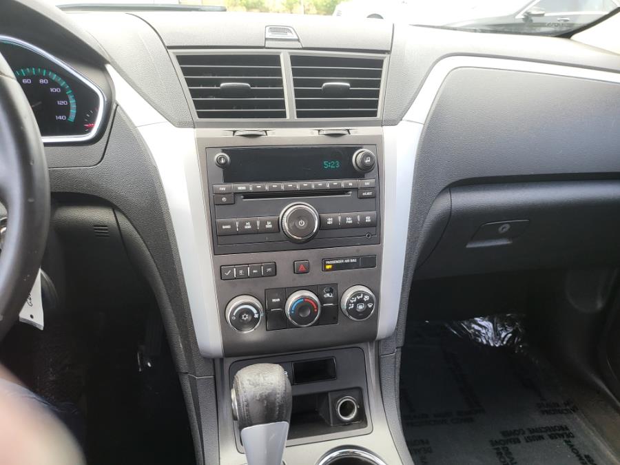 2009 Chevrolet Traverse FWD 4dr LT w/1LT, available for sale in Orlando, Florida | Mickeys Driver Mart. Orlando, Florida 2009 Chevrolet Traverse FWD 4dr LT w/1LT, available for sale in Orlando, Florida | Mickeys Driver Mart. Orlando, Florida