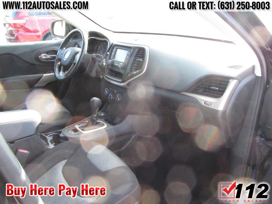 2018 Jeep Cherokee Latitude Latitude 4x4, available for sale in Patchogue, New York | 112 Auto Sales. Patchogue, New York 2018 Jeep Cherokee Latitude Latitude 4x4, available for sale in Patchogue, New York | 112 Auto Sales. Patchogue, New York