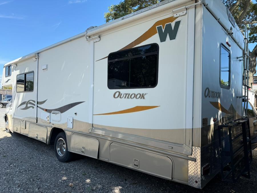 2006 Chevrolet Express RV Winneago 159" WB C7F DRW, available for sale in West Babylon, New York | Best Buy Auto Stop. West Babylon, New York 2006 Chevrolet Express RV Winneago 159" WB C7F DRW, available for sale in West Babylon, New York | Best Buy Auto Stop. West Babylon, New York