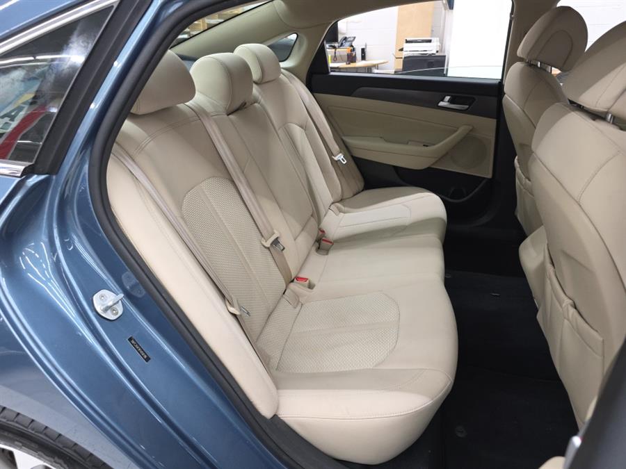 2015 Hyundai Sonata 4dr Sdn 2.4L Limited PZEV, available for sale in West Haven, Connecticut | Auto Fair Inc.. West Haven, Connecticut 2015 Hyundai Sonata 4dr Sdn 2.4L Limited PZEV, available for sale in West Haven, Connecticut | Auto Fair Inc.. West Haven, Connecticut