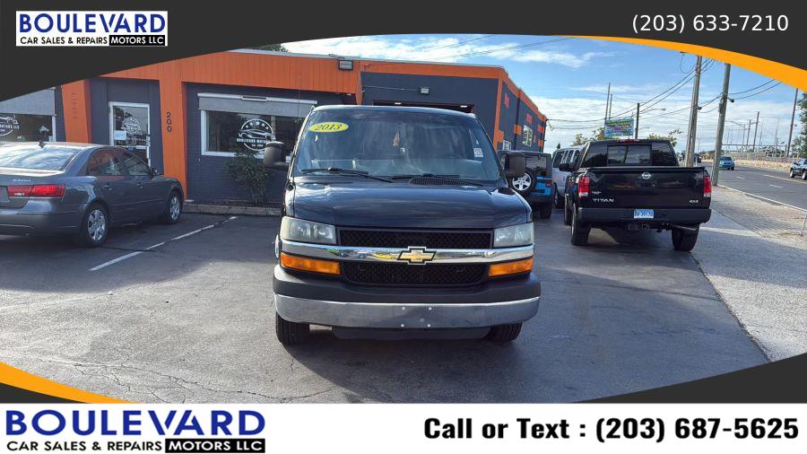2013 Chevrolet Express 3500 Passenger LT Van photo 2