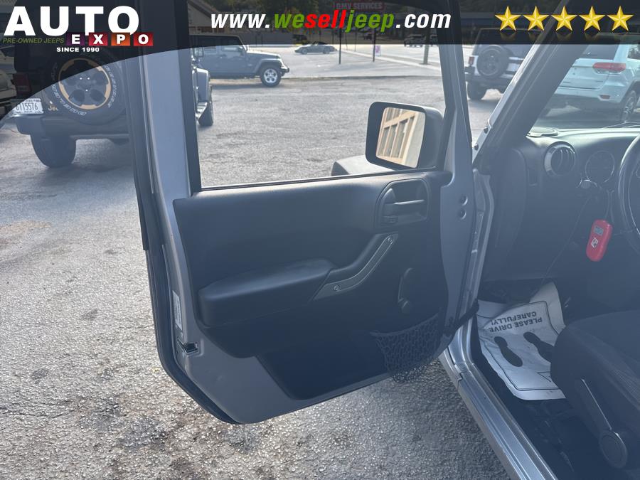 2015 Jeep Wrangler Unlimited 4WD 4dr Sport, available for sale in Huntington, New York | Auto Expo. Huntington, New York 2015 Jeep Wrangler Unlimited 4WD 4dr Sport, available for sale in Huntington, New York | Auto Expo. Huntington, New York