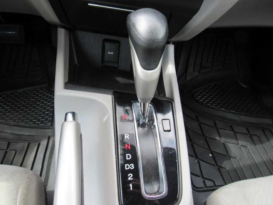 2013 Honda Civic LX, available for sale in Worcester, Massachusetts | Hilario's Auto Sales Inc.. Worcester, Massachusetts 2013 Honda Civic LX, available for sale in Worcester, Massachusetts | Hilario's Auto Sales Inc.. Worcester, Massachusetts