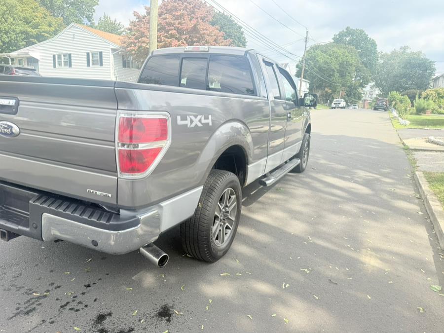 2011 Ford F-150 XLT photo 7