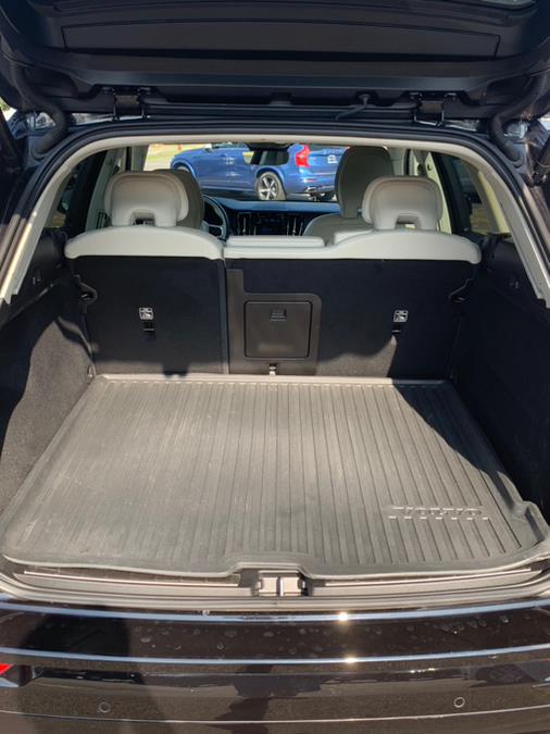 2023 Volvo XC60 B5 AWD Core, available for sale in Clinton, Connecticut | M&M Motors International. Clinton, Connecticut 2023 Volvo XC60 B5 AWD Core, available for sale in Clinton, Connecticut | M&M Motors International. Clinton, Connecticut