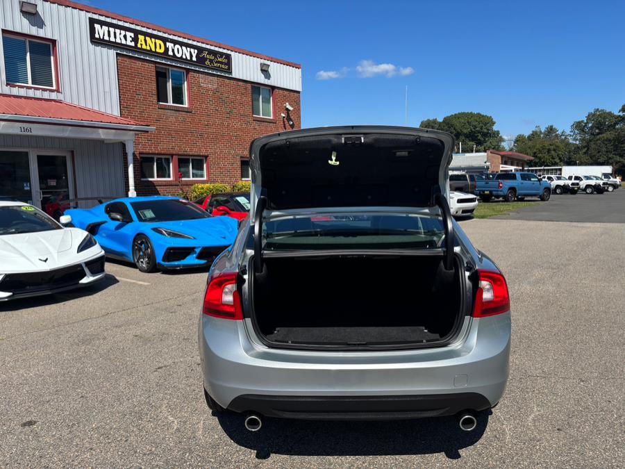 2013 Volvo S60 4dr Sdn T5 AWD, available for sale in South Windsor, Connecticut | Mike And Tony Auto Sales, Inc. South Windsor, Connecticut 2013 Volvo S60 4dr Sdn T5 AWD, available for sale in South Windsor, Connecticut | Mike And Tony Auto Sales, Inc. South Windsor, Connecticut