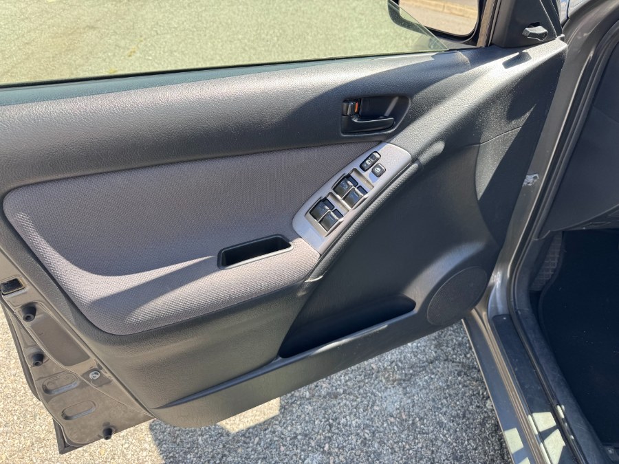2006 Toyota Matrix 5dr Wgn STD Auto (GS), available for sale in Lyndhurst, New Jersey | Cars With Deals. Lyndhurst, New Jersey 2006 Toyota Matrix 5dr Wgn STD Auto (GS), available for sale in Lyndhurst, New Jersey | Cars With Deals. Lyndhurst, New Jersey