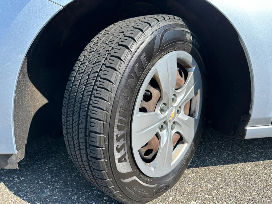 2018 Chevrolet Cruze 4dr Sdn 1.4L LS w/1SB, available for sale in Copiague, New York | Great Deal Motors. Copiague, New York 2018 Chevrolet Cruze 4dr Sdn 1.4L LS w/1SB, available for sale in Copiague, New York | Great Deal Motors. Copiague, New York