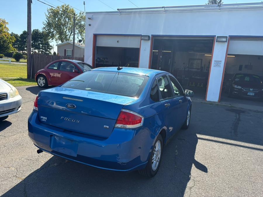 2011 Ford Focus 4dr Sdn SE, available for sale in East Windsor, Connecticut | CT Car Co LLC. East Windsor, Connecticut 2011 Ford Focus 4dr Sdn SE, available for sale in East Windsor, Connecticut | CT Car Co LLC. East Windsor, Connecticut