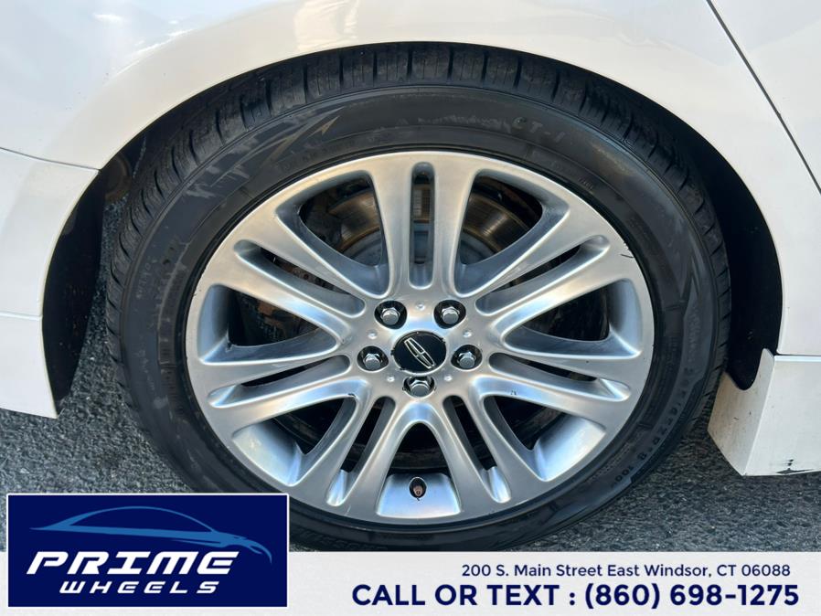 2014 Lincoln MKZ 4dr Sdn FWD, available for sale in East Windsor, Connecticut | Prime Wheels. East Windsor, Connecticut 2014 Lincoln MKZ 4dr Sdn FWD, available for sale in East Windsor, Connecticut | Prime Wheels. East Windsor, Connecticut