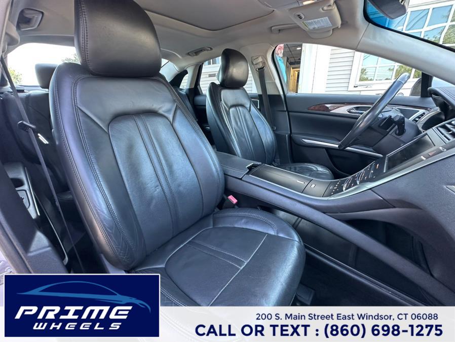 2014 Lincoln MKZ 4dr Sdn FWD, available for sale in East Windsor, Connecticut | Prime Wheels. East Windsor, Connecticut 2014 Lincoln MKZ 4dr Sdn FWD, available for sale in East Windsor, Connecticut | Prime Wheels. East Windsor, Connecticut