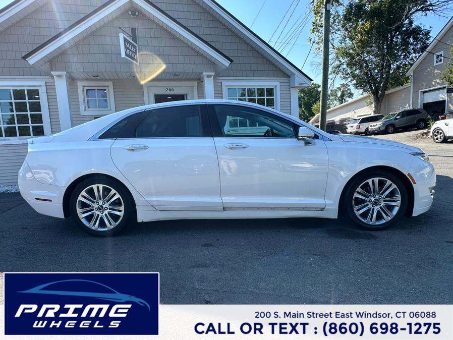 2014 Lincoln MKZ 4dr Sdn FWD, available for sale in East Windsor, Connecticut | Prime Wheels. East Windsor, Connecticut 2014 Lincoln MKZ 4dr Sdn FWD, available for sale in East Windsor, Connecticut | Prime Wheels. East Windsor, Connecticut