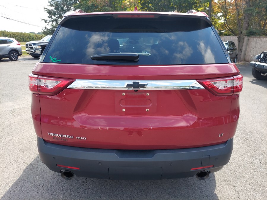 2019 Chevrolet Traverse Cloth 1LT photo 2