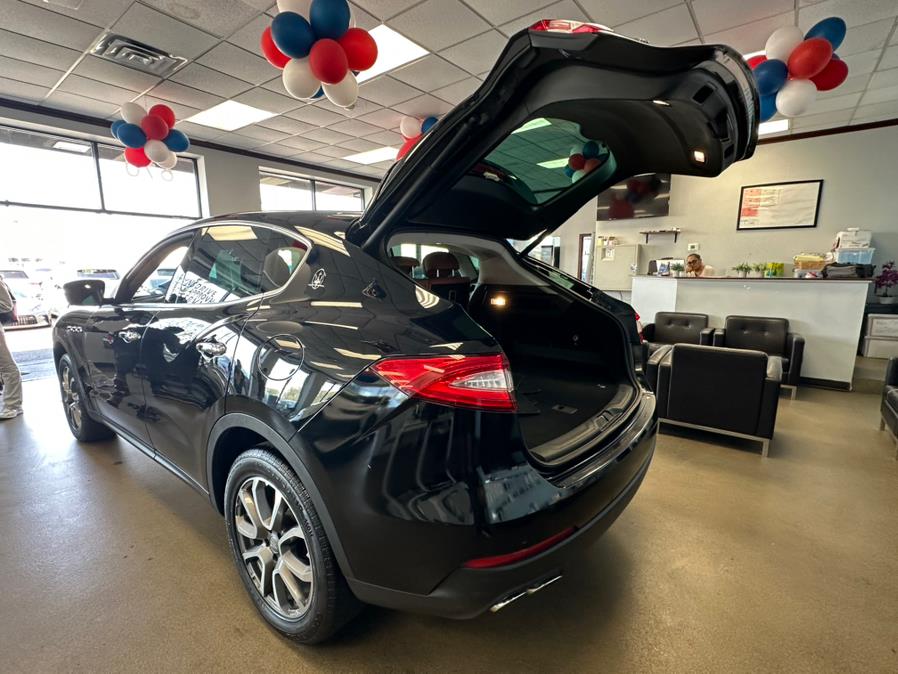 2018 Maserati Levante 3.0L, available for sale in Inwood, New York | 5 Towns Drive. Inwood, New York 2018 Maserati Levante 3.0L, available for sale in Inwood, New York | 5 Towns Drive. Inwood, New York