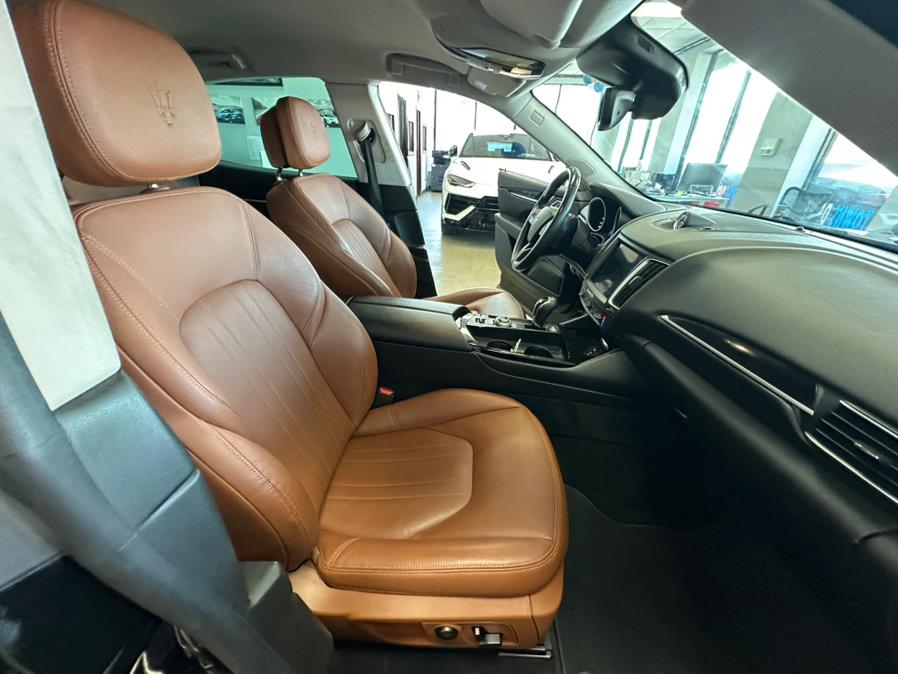 2018 Maserati Levante 3.0L, available for sale in Inwood, New York | 5 Towns Drive. Inwood, New York 2018 Maserati Levante 3.0L, available for sale in Inwood, New York | 5 Towns Drive. Inwood, New York
