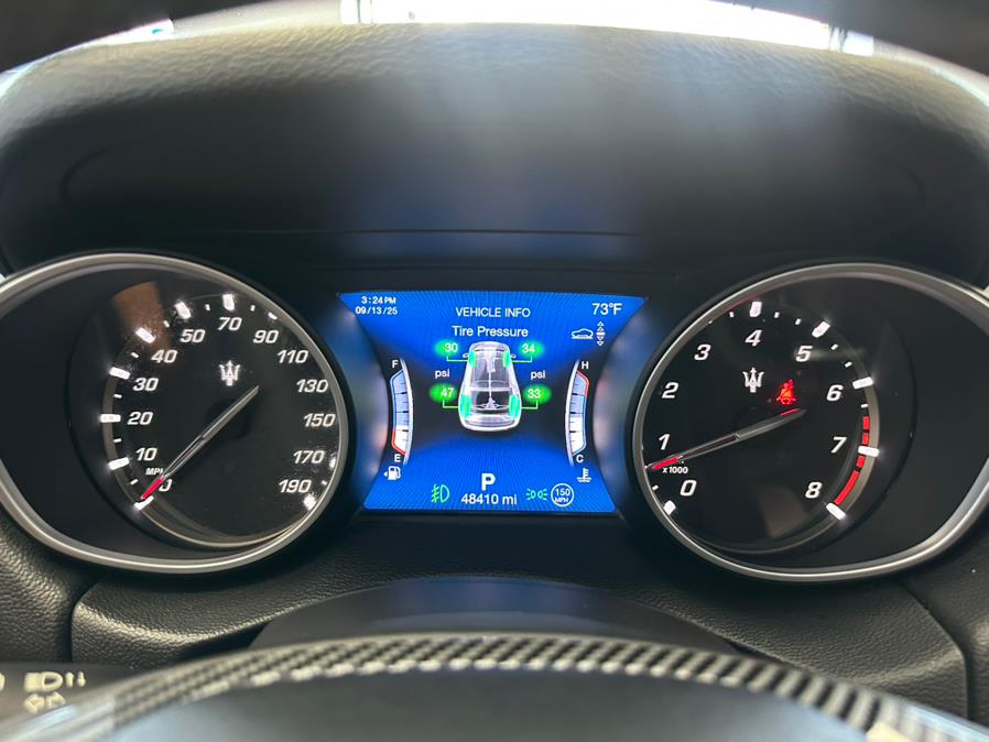 2018 Maserati Levante 3.0L, available for sale in Inwood, New York | 5 Towns Drive. Inwood, New York 2018 Maserati Levante 3.0L, available for sale in Inwood, New York | 5 Towns Drive. Inwood, New York
