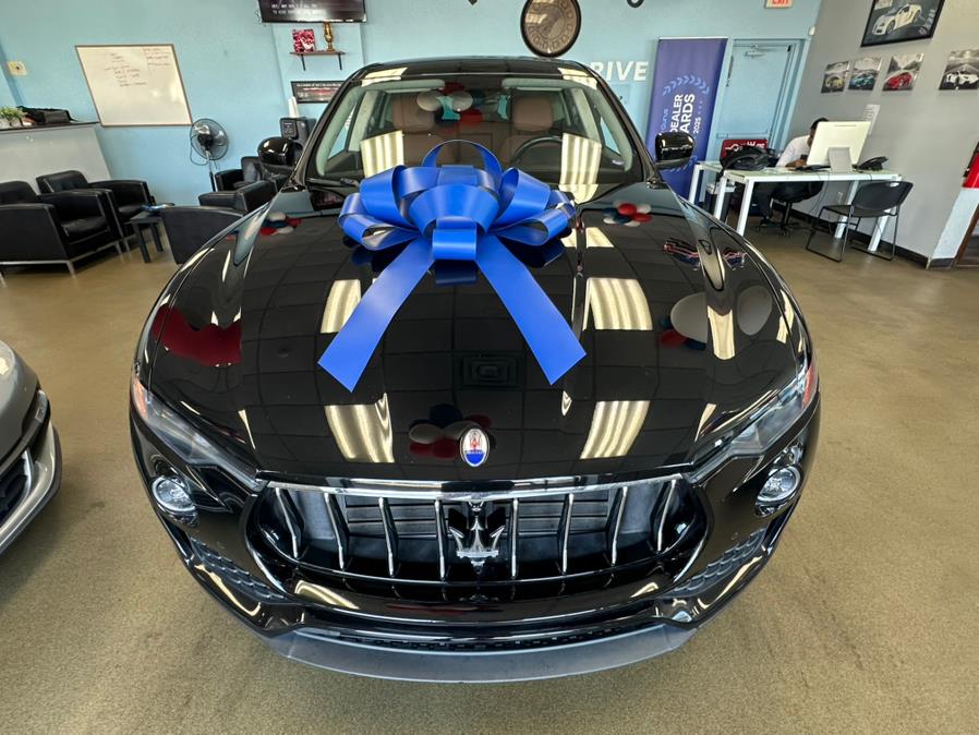 2018 Maserati Levante 3.0L, available for sale in Inwood, New York | 5 Towns Drive. Inwood, New York 2018 Maserati Levante 3.0L, available for sale in Inwood, New York | 5 Towns Drive. Inwood, New York