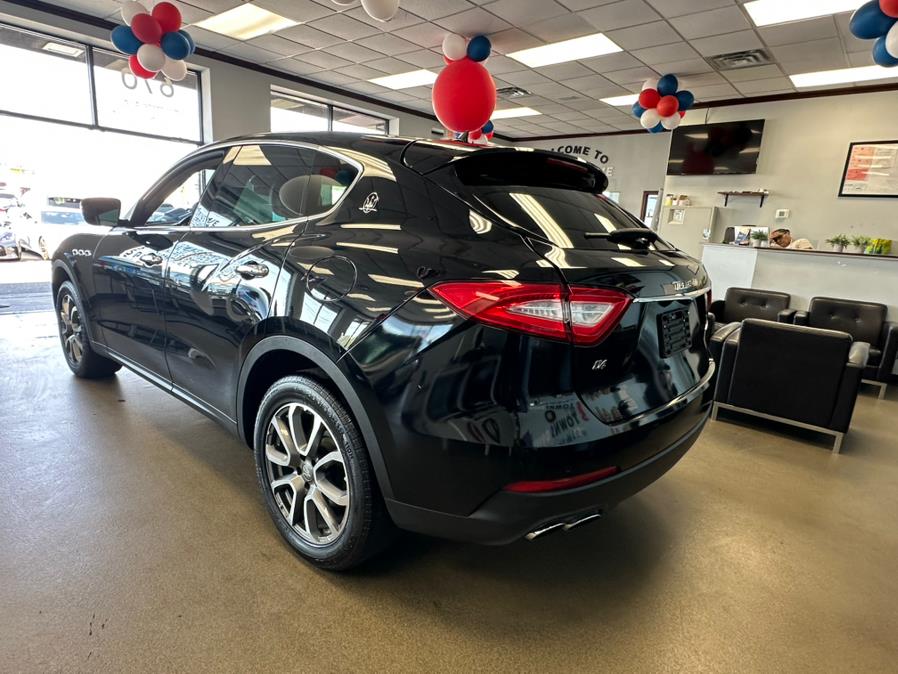 2018 Maserati Levante 3.0L, available for sale in Inwood, New York | 5 Towns Drive. Inwood, New York 2018 Maserati Levante 3.0L, available for sale in Inwood, New York | 5 Towns Drive. Inwood, New York