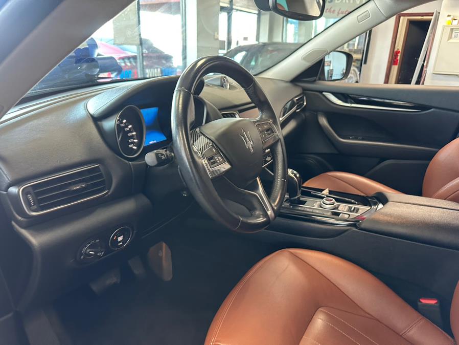 2018 Maserati Levante 3.0L, available for sale in Inwood, New York | 5 Towns Drive. Inwood, New York 2018 Maserati Levante 3.0L, available for sale in Inwood, New York | 5 Towns Drive. Inwood, New York