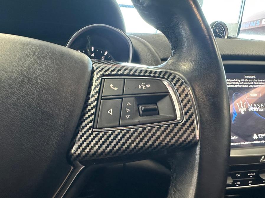 2018 Maserati Levante 3.0L, available for sale in Inwood, New York | 5 Towns Drive. Inwood, New York 2018 Maserati Levante 3.0L, available for sale in Inwood, New York | 5 Towns Drive. Inwood, New York