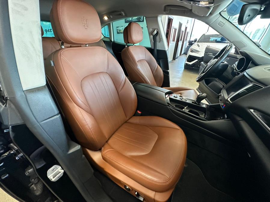 2018 Maserati Levante 3.0L, available for sale in Inwood, New York | 5 Towns Drive. Inwood, New York 2018 Maserati Levante 3.0L, available for sale in Inwood, New York | 5 Towns Drive. Inwood, New York