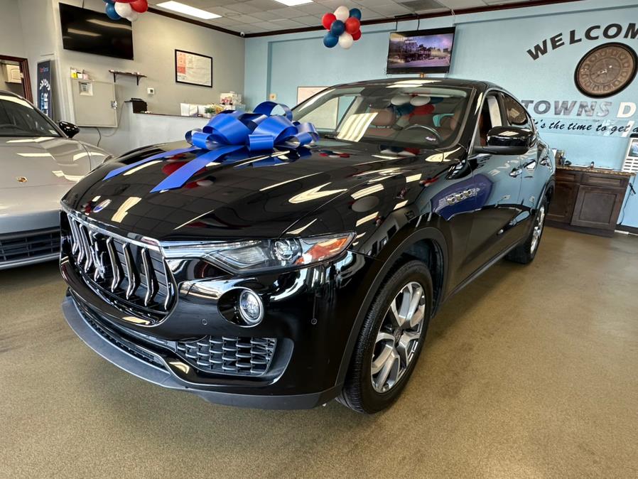 2018 Maserati Levante 3.0L, available for sale in Inwood, New York | 5 Towns Drive. Inwood, New York 2018 Maserati Levante 3.0L, available for sale in Inwood, New York | 5 Towns Drive. Inwood, New York
