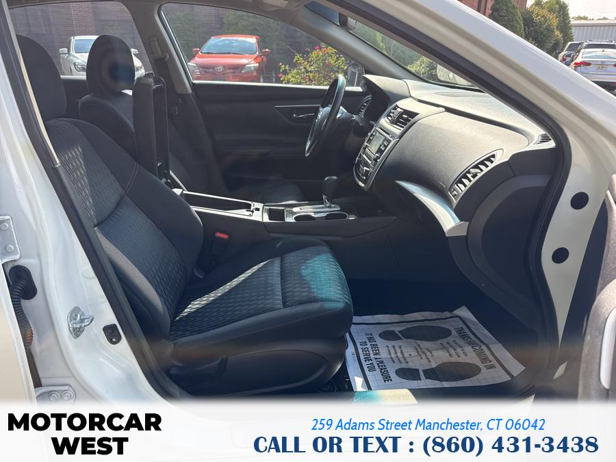 2017 Nissan Altima 2.5 SV Sedan, available for sale in Manchester, Connecticut | Motorcar West. Manchester, Connecticut 2017 Nissan Altima 2.5 SV Sedan, available for sale in Manchester, Connecticut | Motorcar West. Manchester, Connecticut