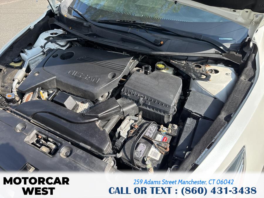 2017 Nissan Altima 2.5 SV Sedan, available for sale in Manchester, Connecticut | Motorcar West. Manchester, Connecticut 2017 Nissan Altima 2.5 SV Sedan, available for sale in Manchester, Connecticut | Motorcar West. Manchester, Connecticut