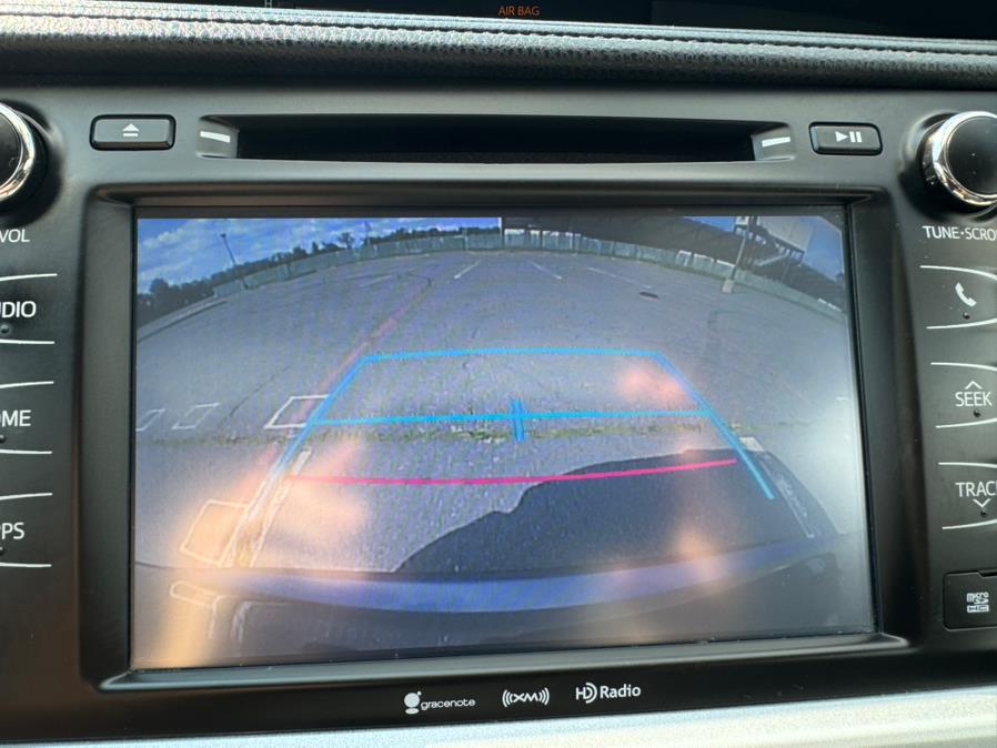 2016 Toyota Highlander AWD 4dr V6 XLE (Natl), available for sale in New Britain, Connecticut | Supreme Automotive. New Britain, Connecticut 2016 Toyota Highlander AWD 4dr V6 XLE (Natl), available for sale in New Britain, Connecticut | Supreme Automotive. New Britain, Connecticut