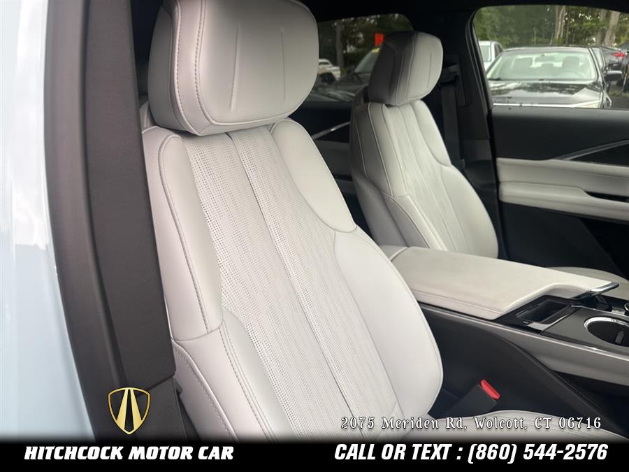 2024 Cadillac Lyriq Luxury, available for sale in Wolcott, Connecticut | Hitchcock Motor Car. Wolcott, Connecticut 2024 Cadillac Lyriq Luxury, available for sale in Wolcott, Connecticut | Hitchcock Motor Car. Wolcott, Connecticut
