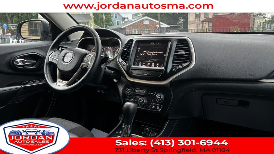 2014 Jeep Cherokee 4WD 4dr Latitude, available for sale in Springfield, Massachusetts | Jordan Auto Sales. Springfield, Massachusetts 2014 Jeep Cherokee 4WD 4dr Latitude, available for sale in Springfield, Massachusetts | Jordan Auto Sales. Springfield, Massachusetts