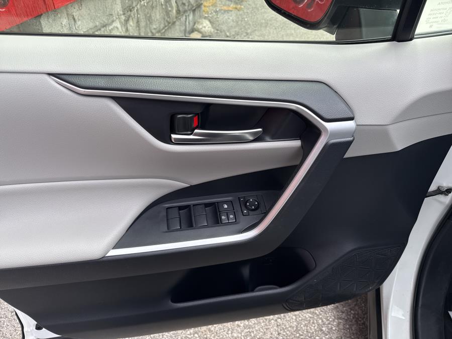 2019 Toyota RAV4 XLE AWD (Natl), available for sale in Worcester, Massachusetts | Worcester Auto Outlet LLC. Worcester, Massachusetts 2019 Toyota RAV4 XLE AWD (Natl), available for sale in Worcester, Massachusetts | Worcester Auto Outlet LLC. Worcester, Massachusetts