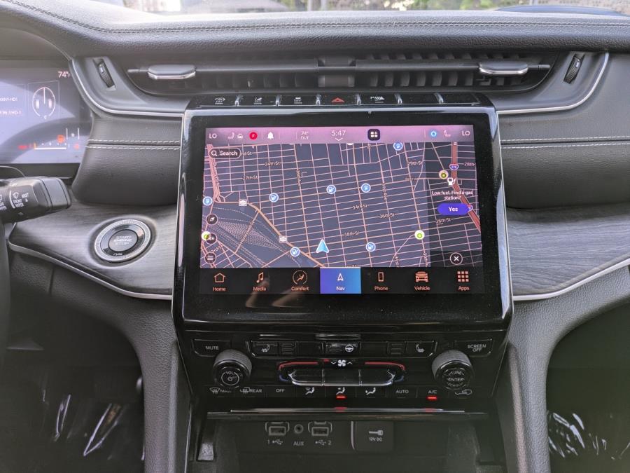 2021 Jeep Grand Cherokee L Limited 4x4, available for sale in Long Island City, New York | Luxury Of Queens. Long Island City, New York 2021 Jeep Grand Cherokee L Limited 4x4, available for sale in Long Island City, New York | Luxury Of Queens. Long Island City, New York
