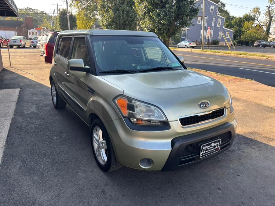 2011 Kia Soul 5dr Wgn Auto +, available for sale in New haven, Connecticut | Wilson Maturo Motors. New haven, Connecticut 2011 Kia Soul 5dr Wgn Auto +, available for sale in New haven, Connecticut | Wilson Maturo Motors. New haven, Connecticut