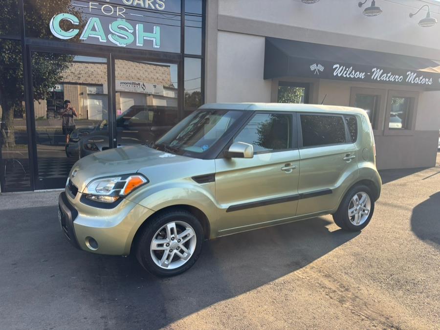 2011 Kia Soul 5dr Wgn Auto +, available for sale in New haven, Connecticut | Wilson Maturo Motors. New haven, Connecticut 2011 Kia Soul 5dr Wgn Auto +, available for sale in New haven, Connecticut | Wilson Maturo Motors. New haven, Connecticut